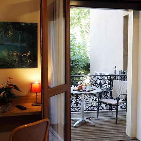 Hotel Belleville ลามาลูส์-เลส์-แบ็งส์ ภายนอก รูปภาพ