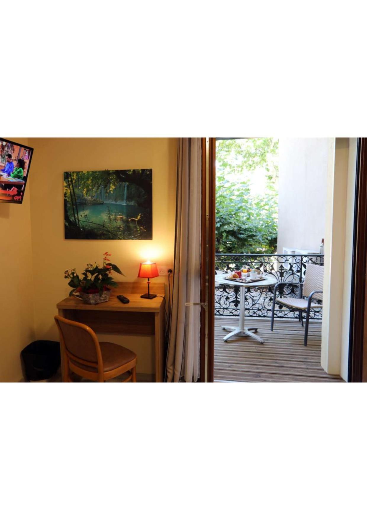 Hotel Belleville ลามาลูส์-เลส์-แบ็งส์ ภายนอก รูปภาพ