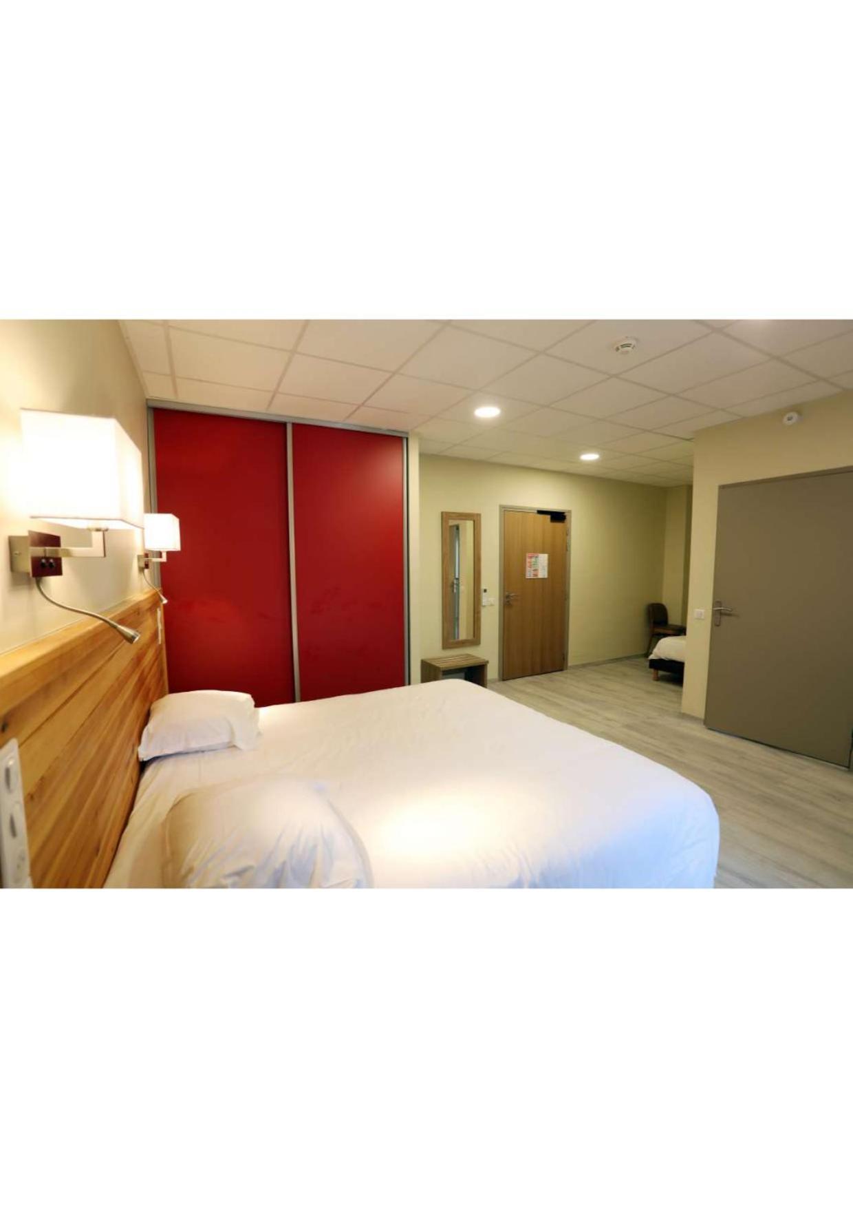 Hotel Belleville ลามาลูส์-เลส์-แบ็งส์ ภายนอก รูปภาพ